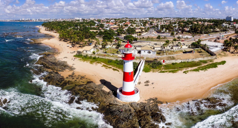 Conheça as praias mais bonitas em Salvador