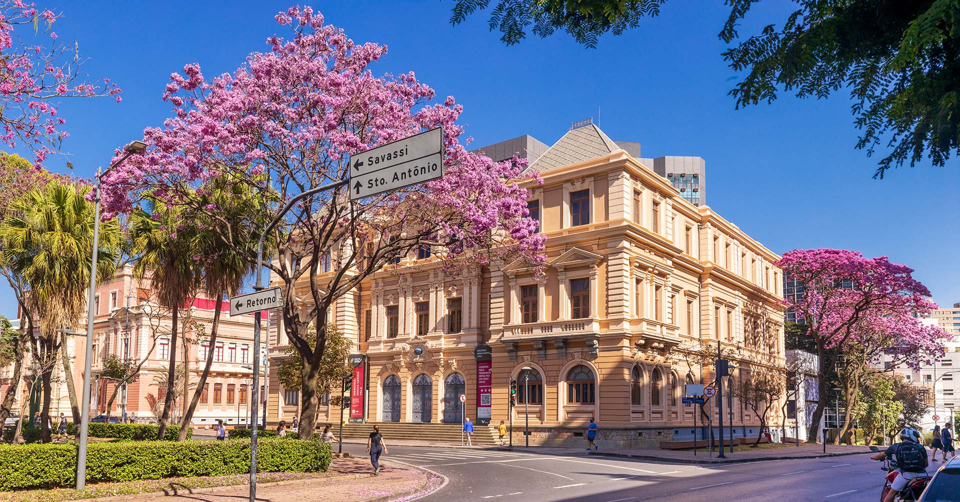 Já pensou em visitar Belo Horizonte/MG?